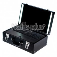 Черный кейс с зеркалом и подсветкой